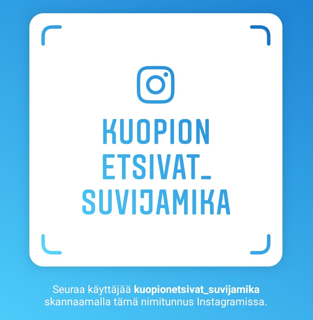 Sinipohjainen kuvituskuva, jossa on ohjaus Kuopion etsivat_suvijamika -Instagram-tilille.