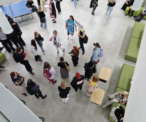 Opiskelijat saapuivat kampuksille