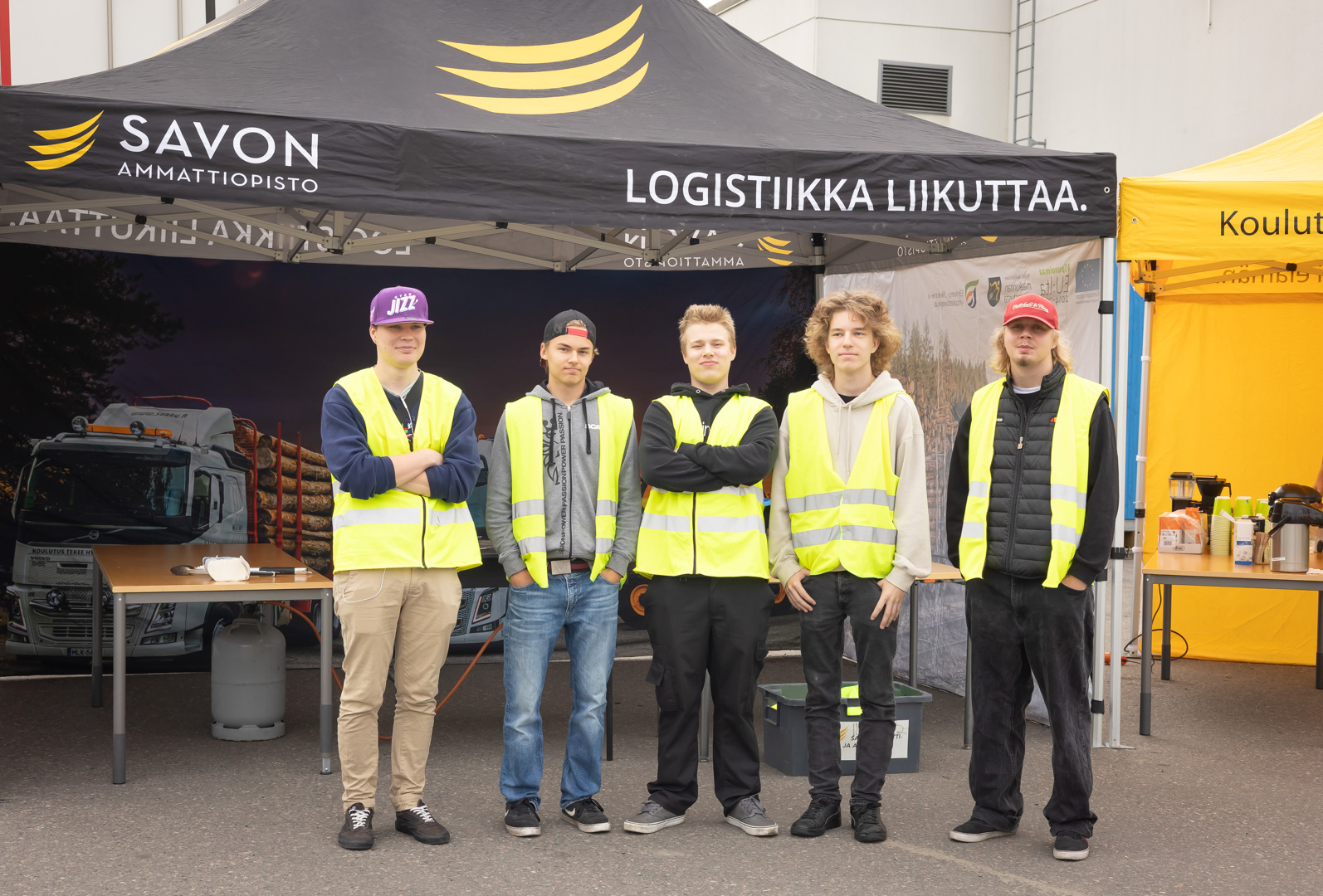 Salkku Ry opiskelijoita.