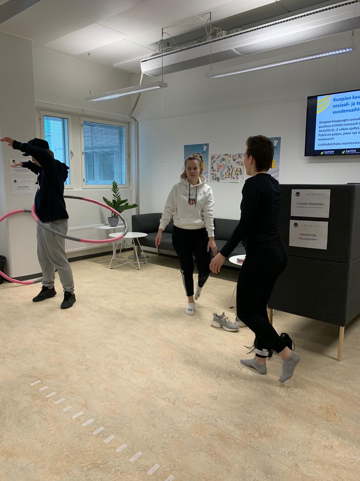 Syksyn aikana tapahtunutta, Aktiivinen Sakky
