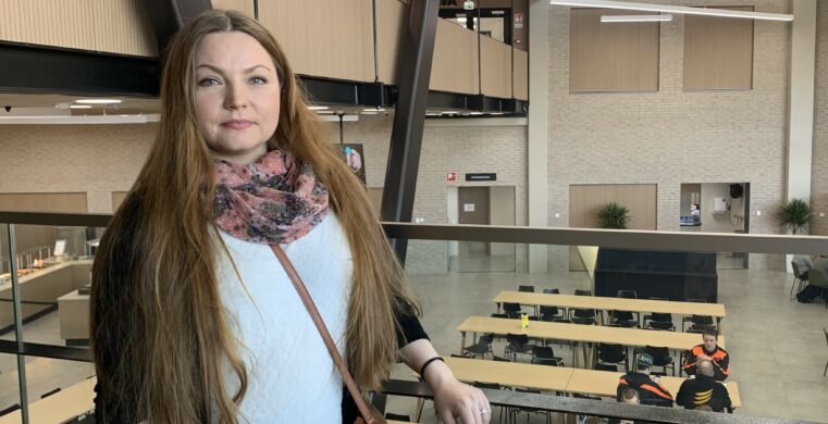 Oppisopimuksella kohti unelmia: Soile Matsin rohkea hyppy lähihoitajan opintoihin