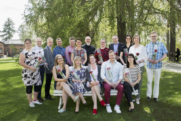 Kuopion kaupungin esimiehiä valmistui johtamisen erikoisammattitutkinnosta