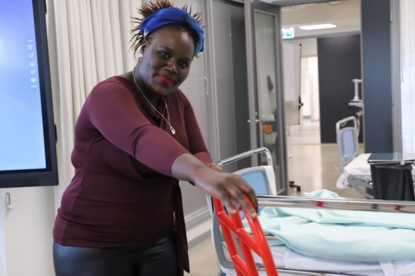Catherine lähihoitajaksi - Rekrykoulutus on hyvä lähtökohta ammattiin