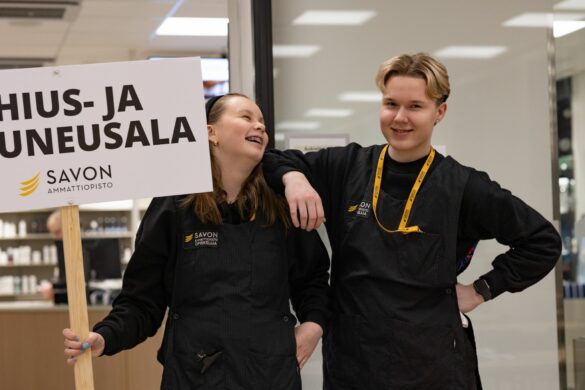 Hiusalan tehokaksikkoa opettaa kuumailmapallolentoja harrastava opettaja