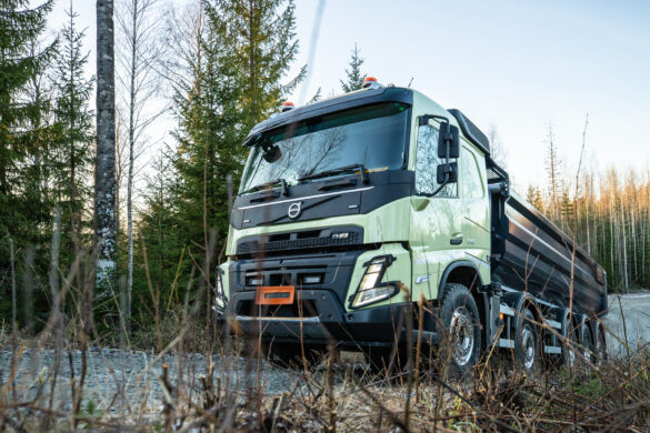 Yhteistyötä ja parasta puutavara-autojen teknologiaa