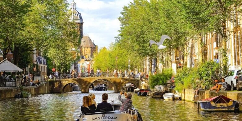 Kahvilapalveluissa Amsterdamissa